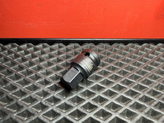 KS Tools Dado Kraft Bit 1/2" Esagono Interno 17mm per Pastiglie Freno