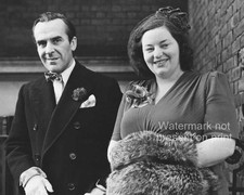 Hattie Jacques John Le Mesurier Photo 8x10 London Wedding 1949