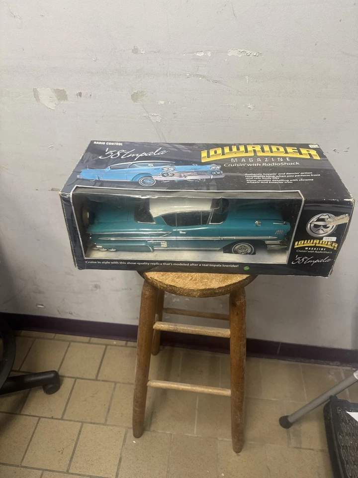 '58 Chevy Impala Lowrider Magazine Model RC Car Radio Shack No Box No Remote - Image 3 of 4
