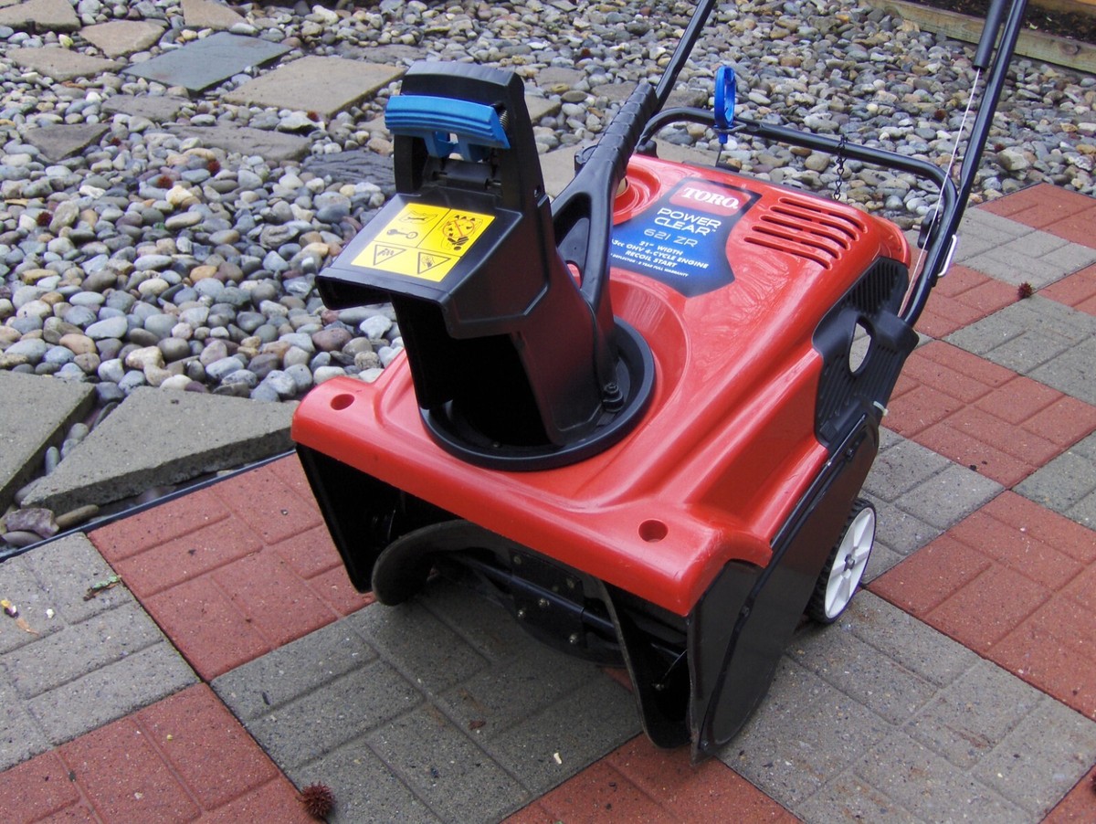 TORO SNOW BLOWER 621 ZR POWER CLEAR SNOW BLOWER 621 ZR TORO