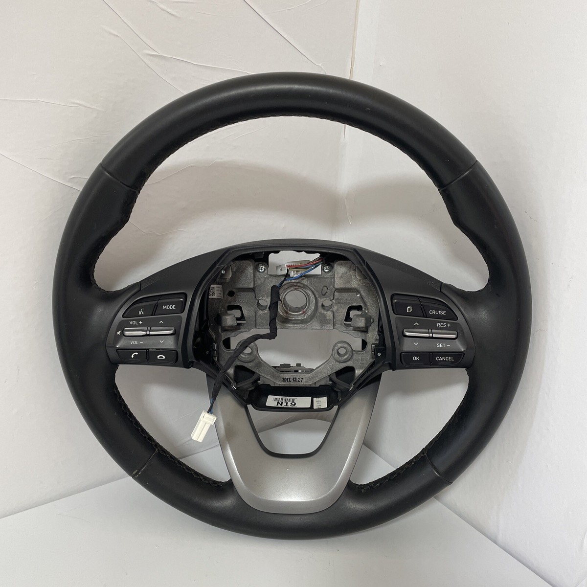 2018 - 2021 HYUNDAI Kona Steering Wheel Black Leather OEM 56100