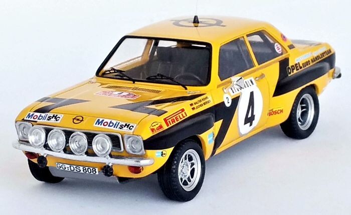 Cadeau pour collectionneur auto Trofeu Opel Ascona A 1/43
