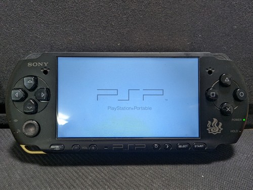 sony PSP 3000 console regionfree Monster Hunter Limited Edision TestOK 69 - Picture 8 of 9