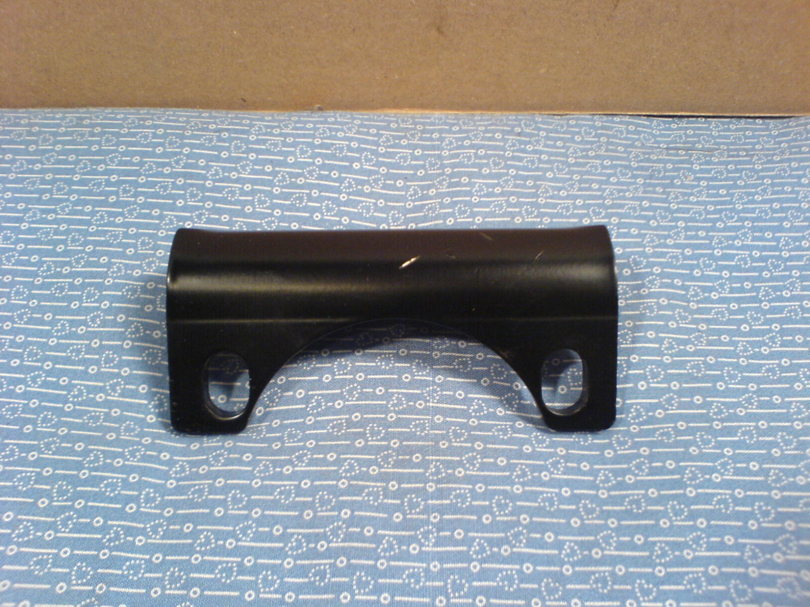 JOHN DEERE TRACTOR FRONT PTO KIT, BRACKET. LVU25464 NEW OEM PART F12