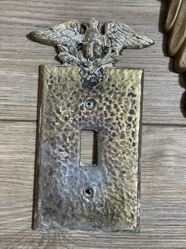 VTG Cast Iron Eagle Architectural Antique Federalist Style B52 + 2 Switch Covers - 第 3/11 張圖片