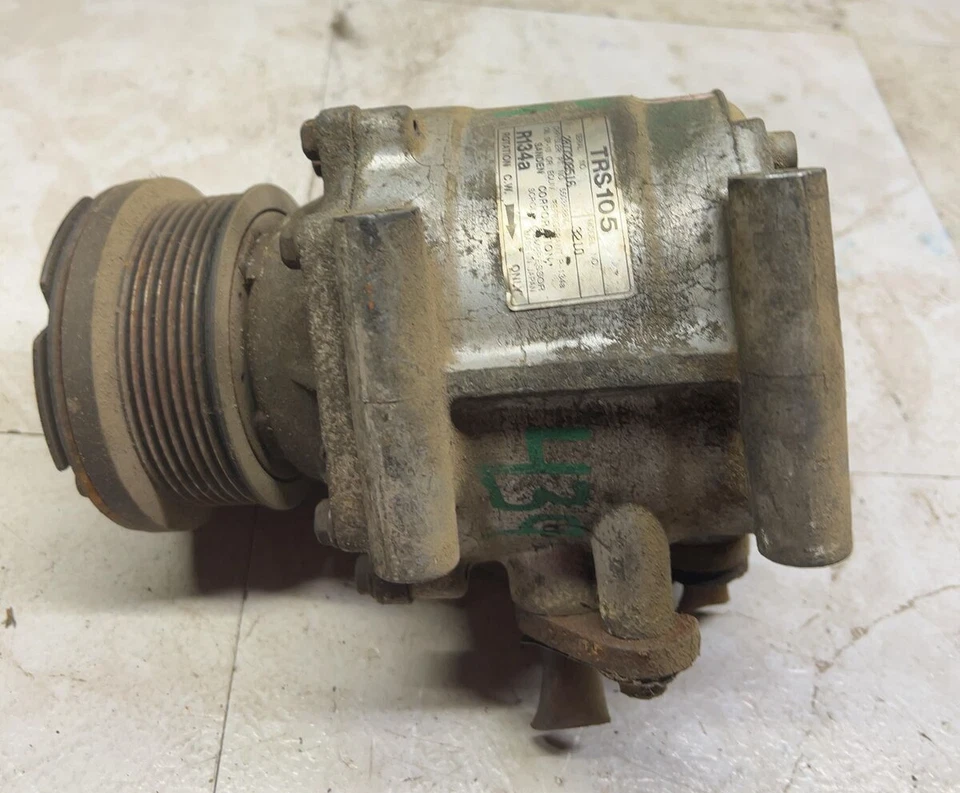 1996-1997 DODGE RAM VAN 1500 2500 3500 A/C Pump Unit Air Conditioning Compressor - Imagem 3 de 4