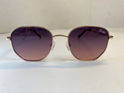Quay Australia Big Time Round Rose /Navy Peach Fade 48mm  display picture 3