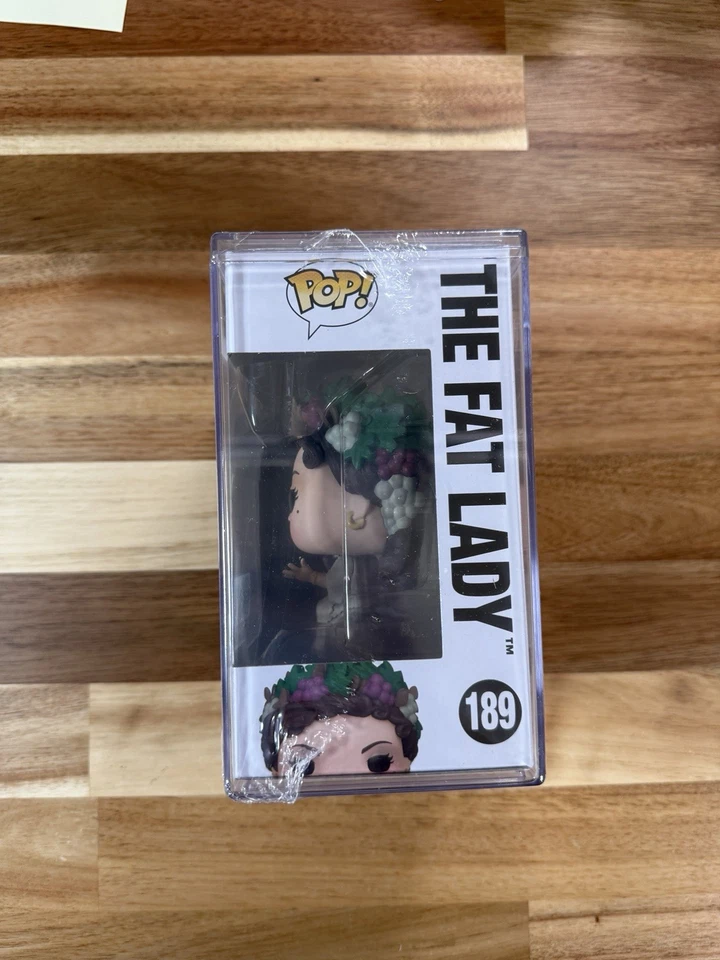 Funko Pop Harry Potter The Fat Lady #189 Royalty LE 3500 PCS Protector In Hand - Image 2 of 4