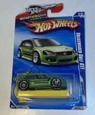 2010 Hot Wheels Volkswagen Golf GTI Green with Key