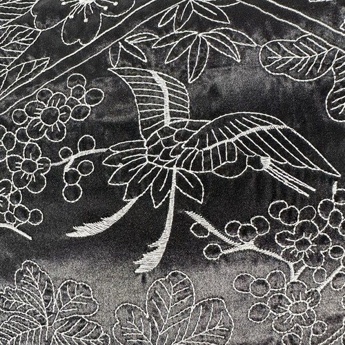 Natori Pillow Black Embroidered Crane Satin Square 15 x 15 Romantic Gothic - Picture 5 of 10