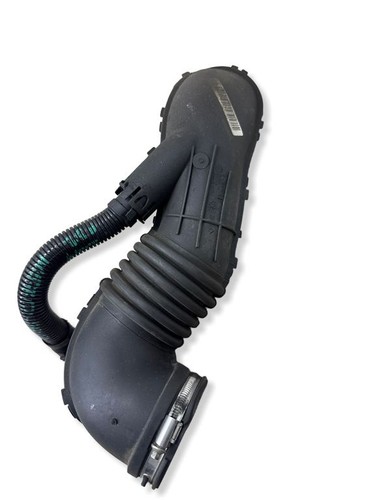 BMW 3 E90 E91 2009 Diesel 105kW Ansaugrohr Ansaugschlauch Turbolader 781013503