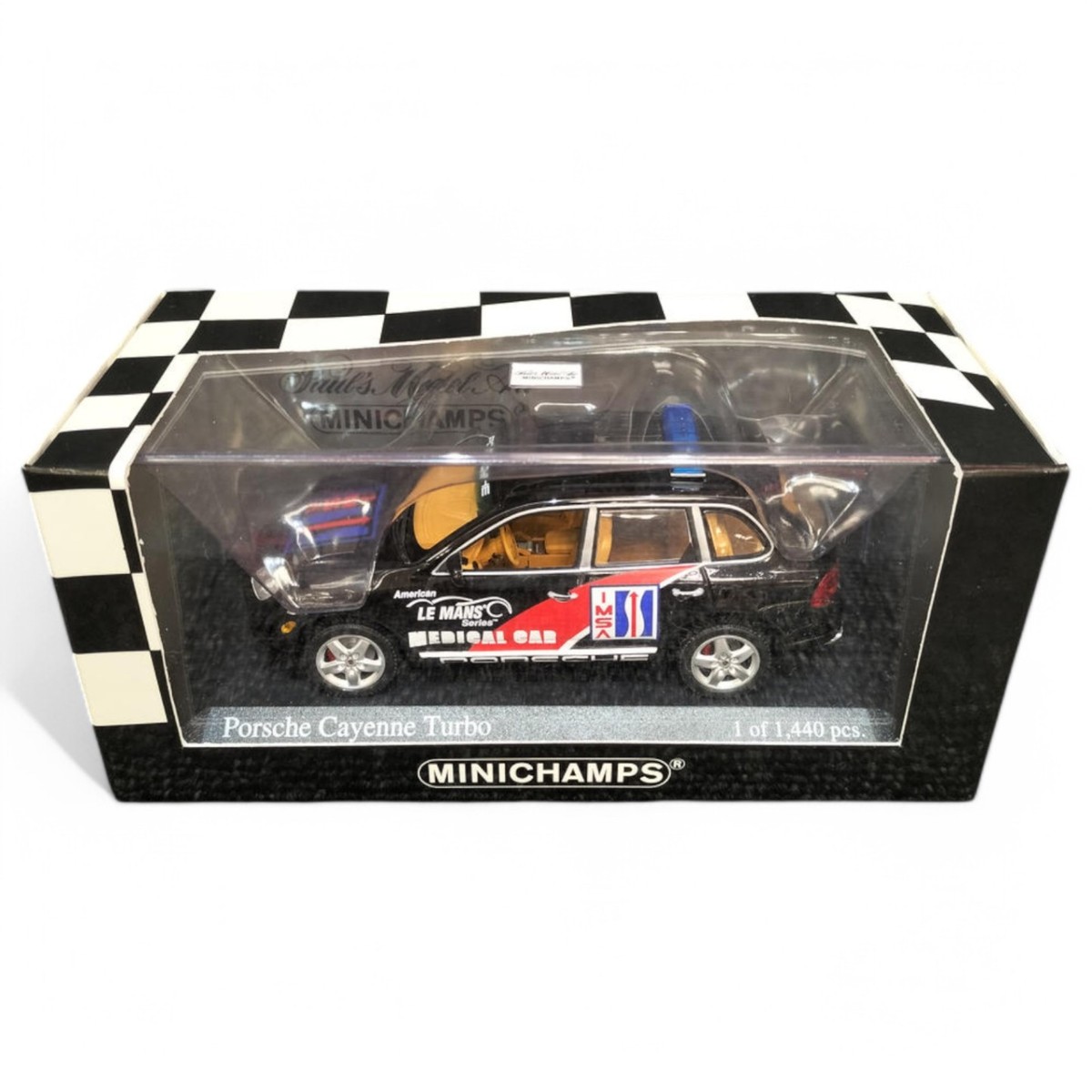 ミニカー 1/43 Porsche Cayenne Trailer Set/PMA ミニカー 1/43 Porsche Cayenne Trailer Set/PMA 1/43 Porsche