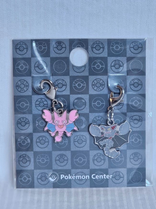 Pokemon Center Metal Charm # 207 472 Gligar Gliscor Set