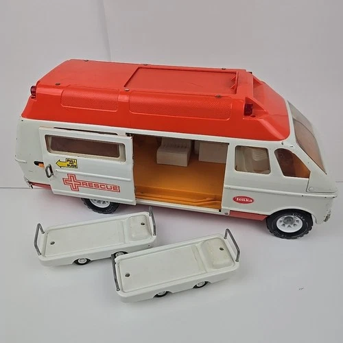 RARE! Vintage 1970s TONKA RESCUE VEHICLE AMBULANCE VAN TOY w/ Two Gurney!