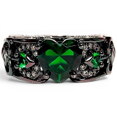 Chunky LUXE Emerald Green & Clear Rhinestone Heart Glam Cocktail Ring Size 7.5''
