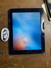 Apple iPad 2 A1396 64 GB, Wi-Fi 3G, 9.7 in - Black Charger Bundle