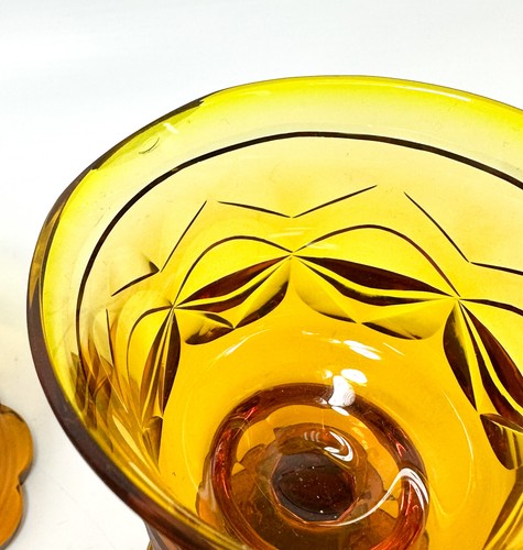 7 Bohemian Amber Gold Cut Glass 5 ounce Wine Goblets, 19th Century - Picture 4 of 6