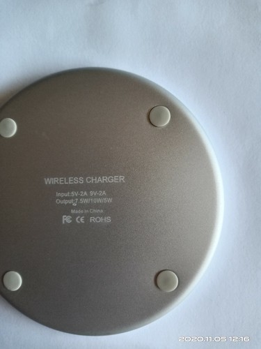 Qi wireless charger - Photo 4/4