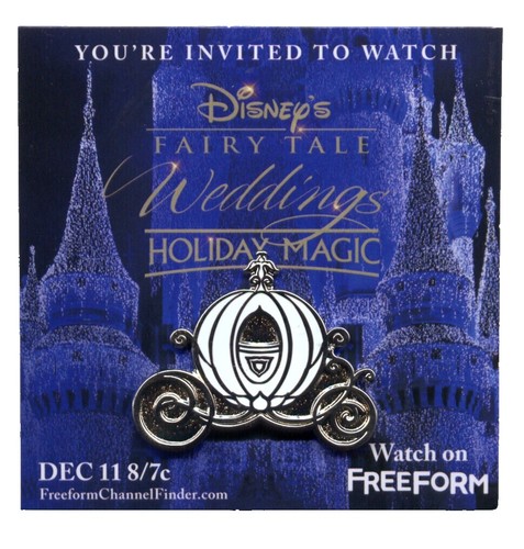 DISNEYLAND HAPPY NEW YEAR 2003 PIN BACK BUTTON | eBay