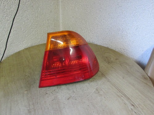 BMW E46 318i  2001 Rücklicht Rückleuchte Rechts  	6321-8364922