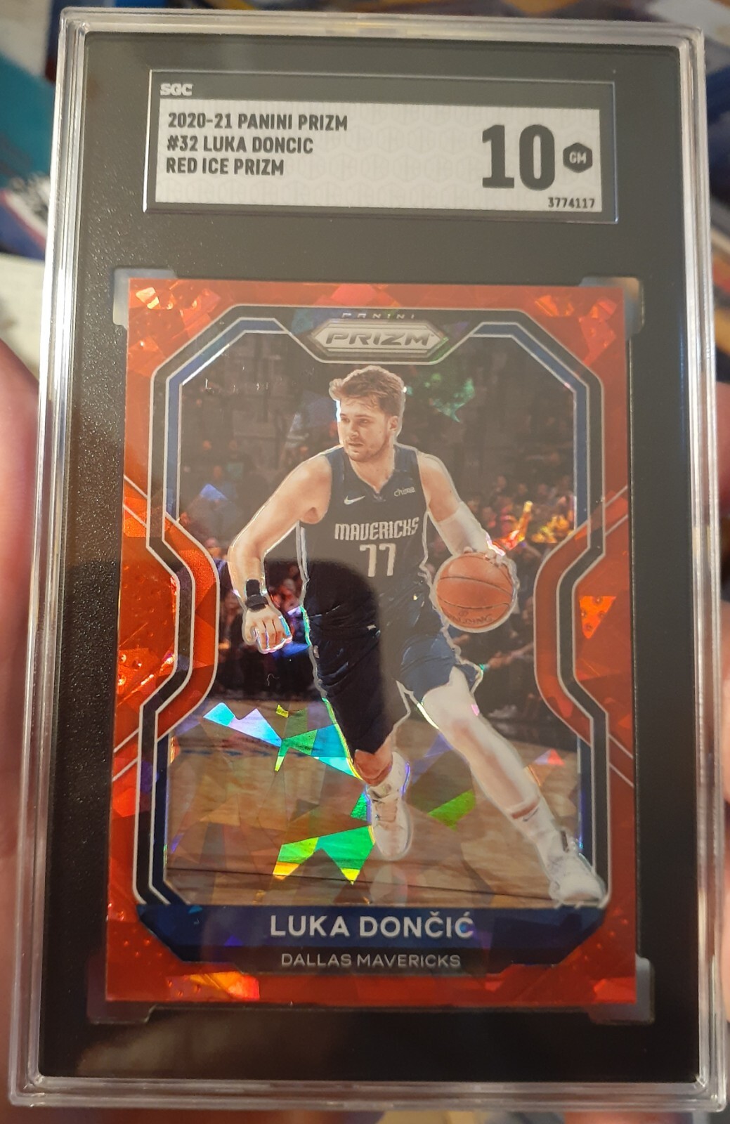 Prizm Red LUKA DONCIC SP Cracked Ice 2020 SGC 10 GEM MINT Dallas Mavericks 🔥