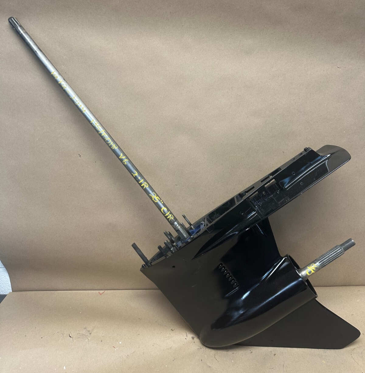 Used OEM Mercury 1979-2014 V6 2:1 Ratio 135 & 150 HP 25" C/R Outboard ...
