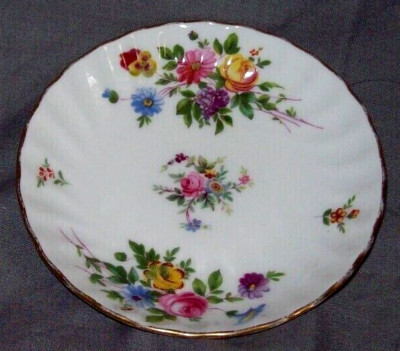 Antike kleine Minton ''Marlow'' geriffelte Anstecknadelschale 11,4 cm Blumenmuster Verwendung