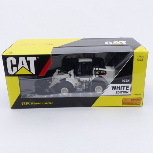 Tonkin 1:50 Nr.: 10005-02 Caterpillar CAT 972K Radlader weiß, in OVP EX779 - Bild 3 von 3