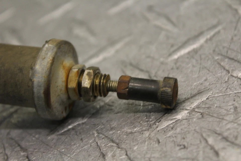 1967 年 DUCATI SCRAMBLER 350,MARK 3,SEBRING 350 后背制动传感器 — 第 3/4 张图片