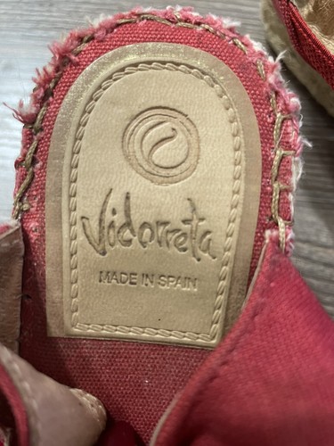 Vidoretta Women’s Red Slip On Crochet Wedge Heels Made In Spain Size 39 (US 8.5) - 第 3/11 張圖片