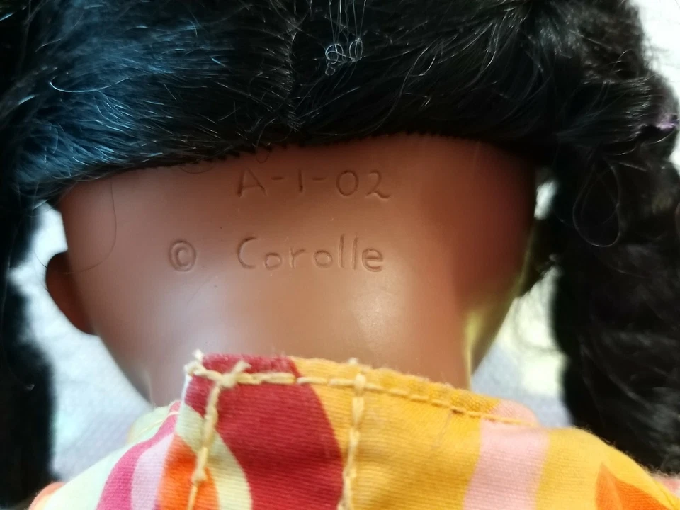 Rarissima Bambola Corolle Nera Anno 2002 Alta 35 cm Larga 25cm - Immagine 4 di 4