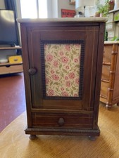 Armoire miniature bois, porte tiroir, dessus marbre, décor floral