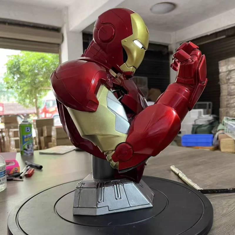 IronMan MK6 LED Busto Estatua Modelo 1:2 Busto Estatuilla Coleccionable Decoración Adorno Foto 4 de 4