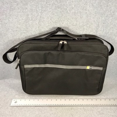 Case Logic Large Laptop Briefcase 18x12x3 Carry And Shoulder Straps Black Nice