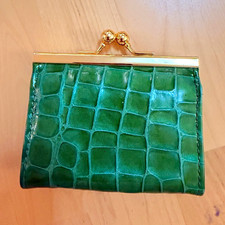 Vintage Green Crocodile Pattern Women's Folding Wallet with Credit Card Slots
