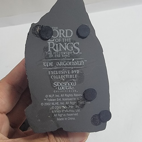 Weta Sideshow 2002 Lord of The Rings Gates of Argonath Bookends Mary MacLachlan - Picture 10 of 12