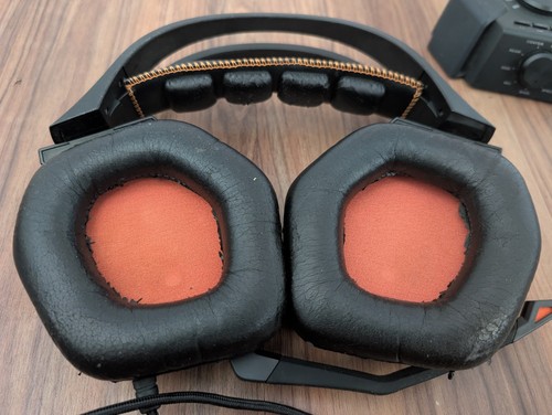 ASUS ROG Strix Wired 7.1 Black/Orange Headband Headsets - 第 5/5 張圖片