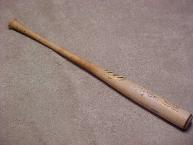 2005-06 Randy Roth Game-Used "Marucci" Baseball Bat– St. Louis Cardinals/Minors