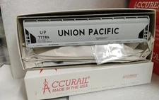 ACCURAIL HO KITS  ACF 3 BAY CVD HOPPER U NION PACIFIC X 2