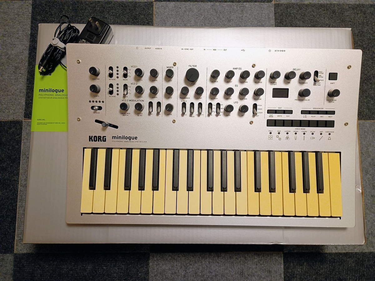 KORG Minilogue Polyphonic Analog Synthesizer Good Condition Japan