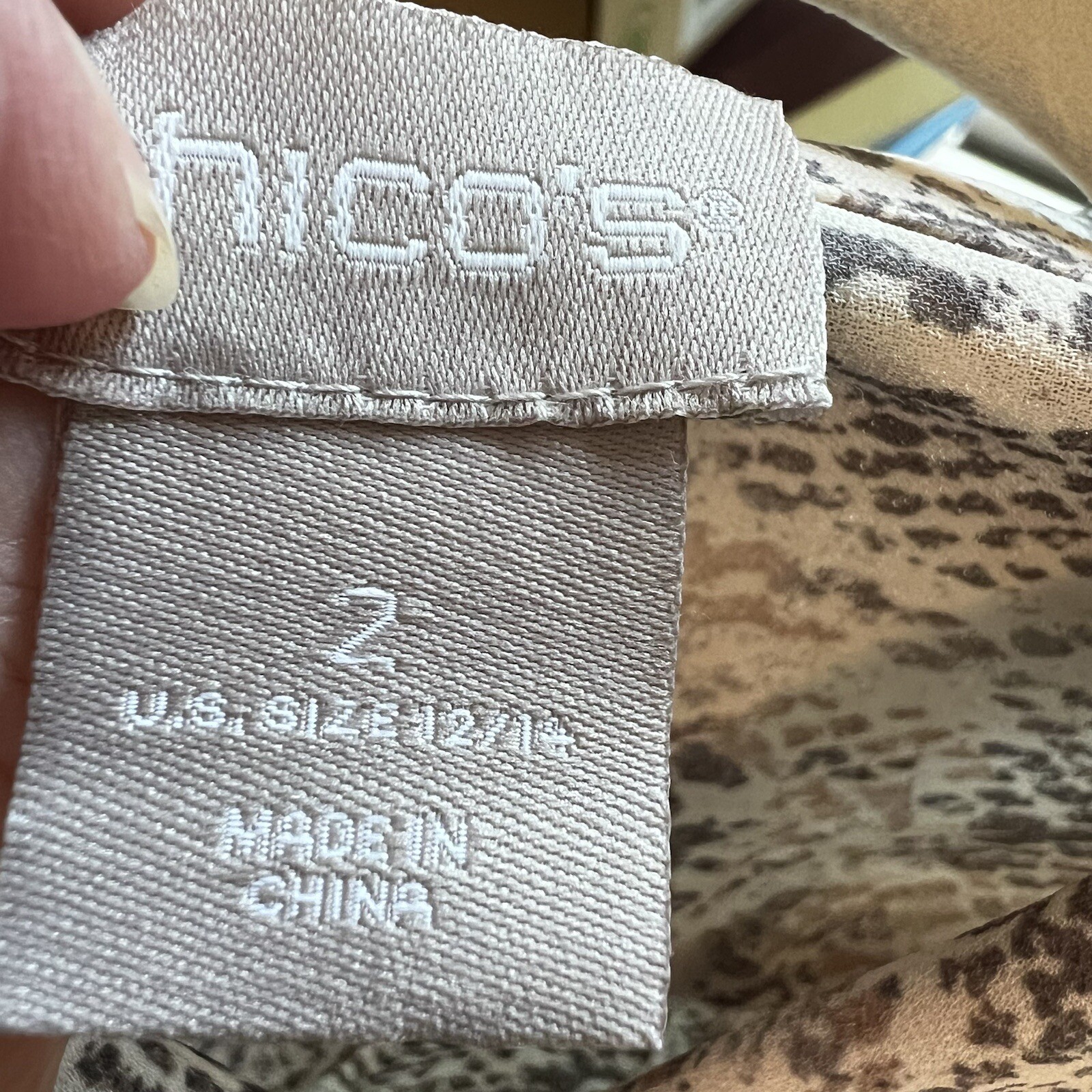 Chicos womens button down blouse sheer snakeskin … - image 6