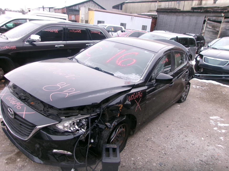 Used Rear Left Door Window Regulator Rear fits: 2015 Mazda 3 Rear Left Grade A Foto 2 de 4