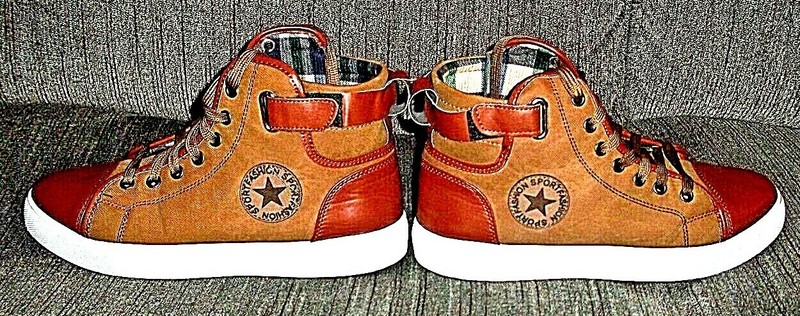 SPORTS  FASION SNEAKERS COMB LEATHER & OTHER MATERIALS EX CONDI SIZE 7 1/2