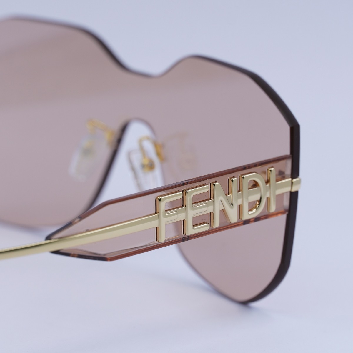 Fendi FE40067U 30S Transparent Rose/Gold/Rose 99-0-140 