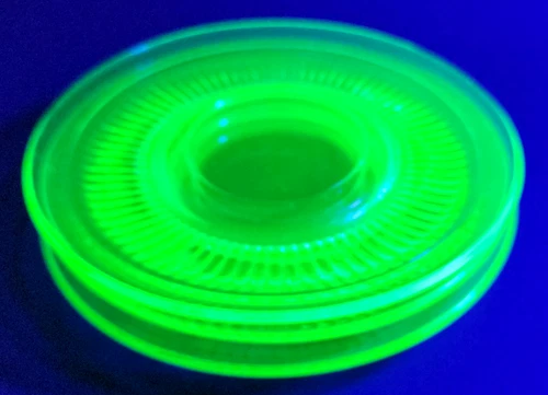 Uranium Glass Snack Plates Set 5 Green Depression Glass Cup Plates 8in UV Glow