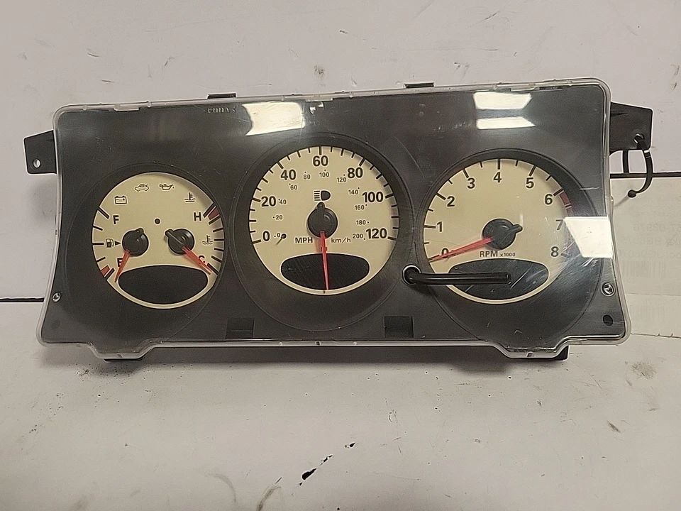 2001 - 2005 Chrysler PT Cruiser Speedometer Instrument Cluster. SS3 - Imagem 2 de 4