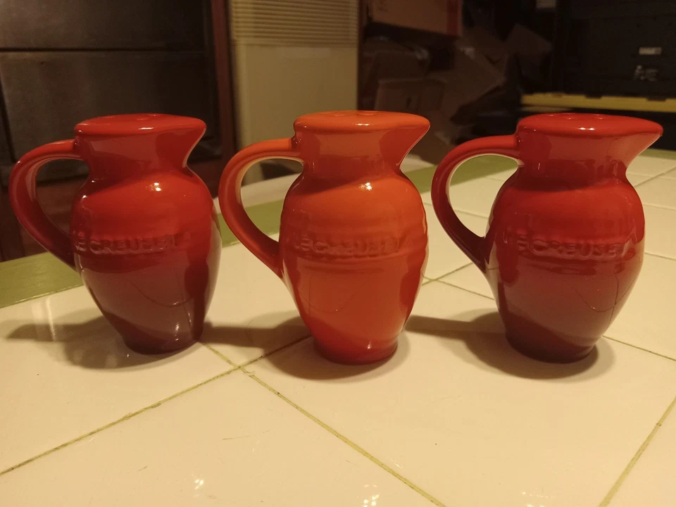 Salero y pimentero rojo Le Creuset + 1 naranja Foto 2 de 4
