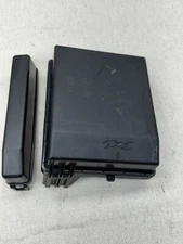 2006 2007 2008 Mitsubishi Eclipse Engine Fuse Relay Junction Box Lid