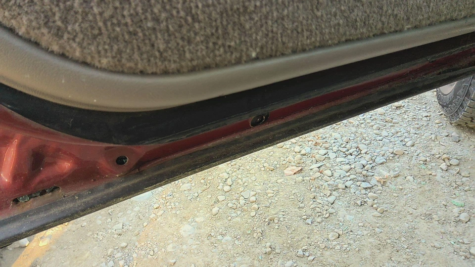 01 CHEVY SILVERADO 2500 Front Door Electric Driversunset Orange=71u Dents Foto 2 de 3