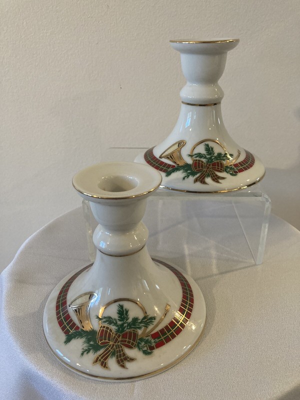 Vintage Georges Briard Christmas Candleholders "The Hunt" Made In Japan